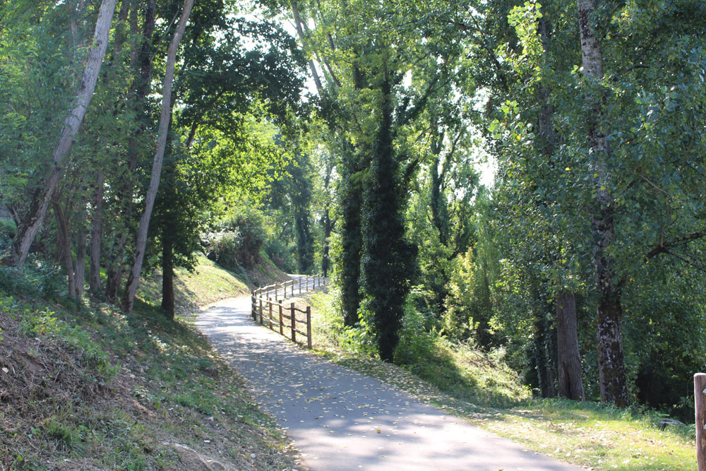Véloroute Voie Verte V91 à Mouleydier